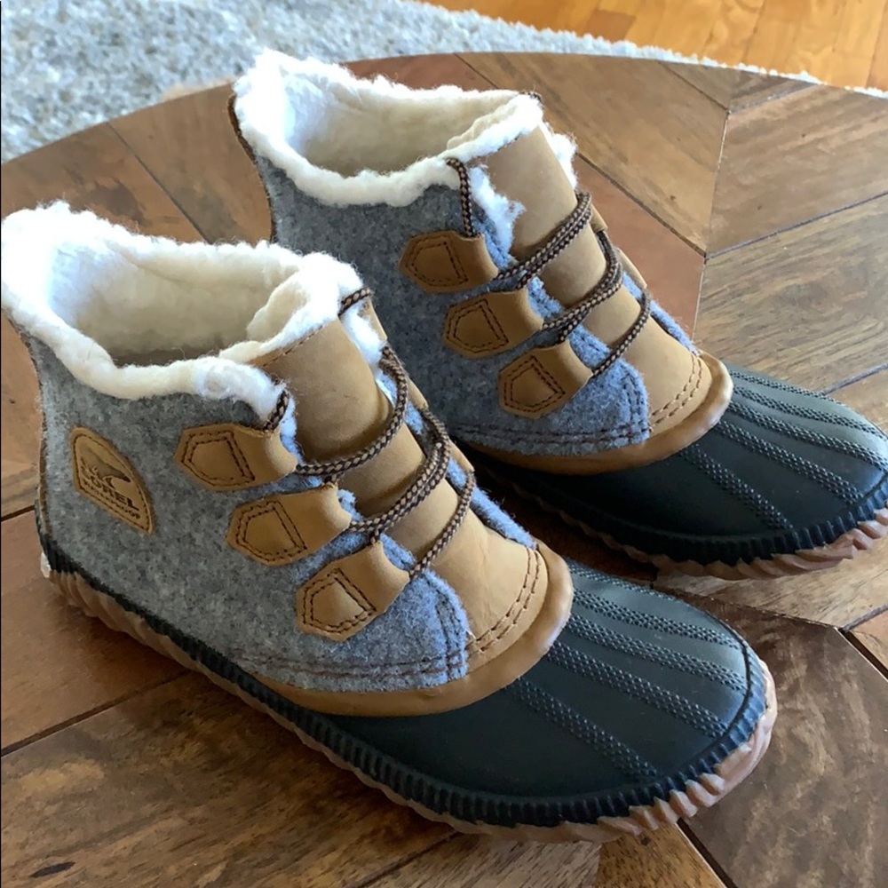 Sorel out n about plus boots